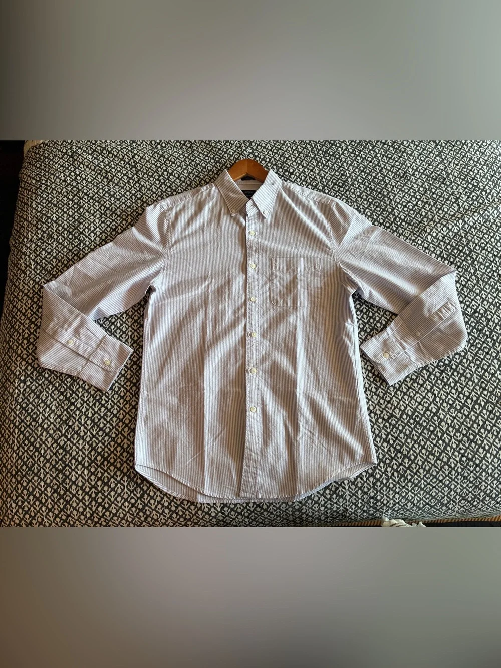 NWT MEN’s J. Crew 100% cotton purple & white classic button-down Oxford shirt